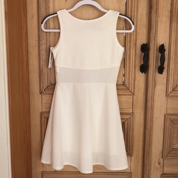 NWT CHERYLKIDS WHITE ALINE DRESS - Picture 4 of 5